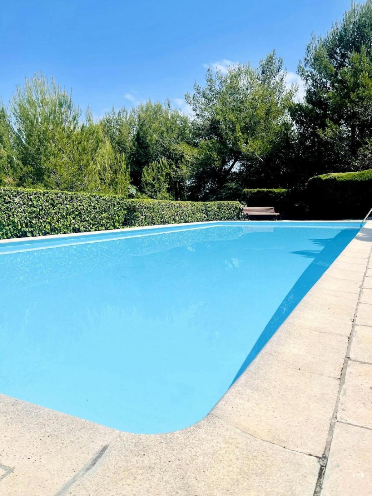Climatise Avec Piscine-tennis-parking *
