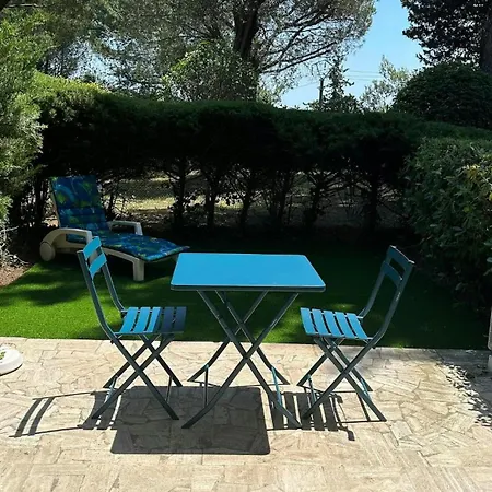 Studio Climatise Avec Piscine-Tennis-Parking Villeneuve-Loubet Exterior photo