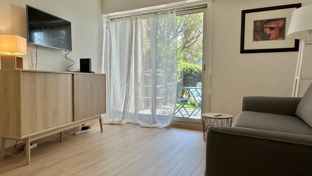Apartment Climatise Avec Piscine-tennis-parking Villeneuve-Loubet