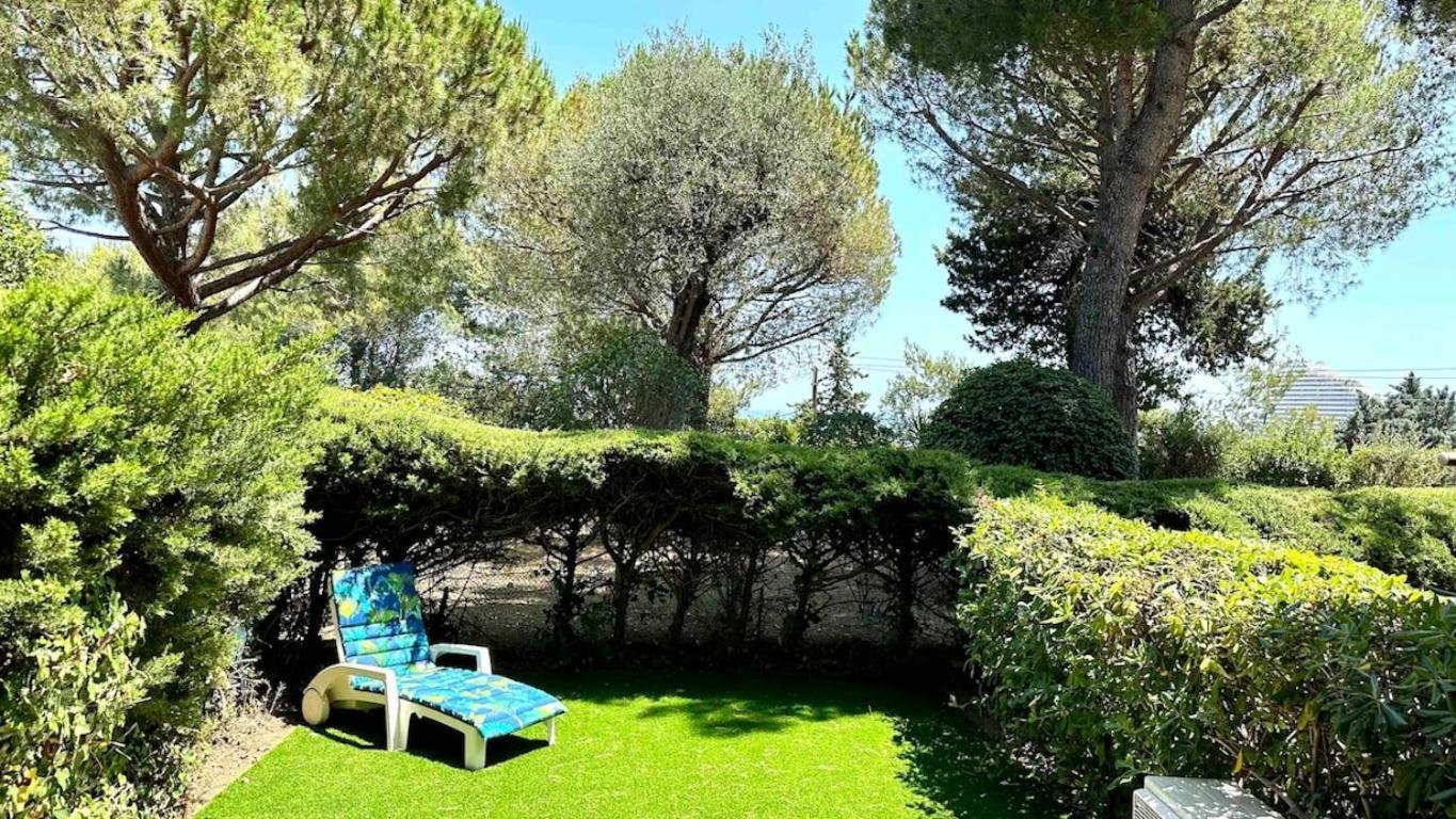 Climatise Avec Piscine-tennis-parking